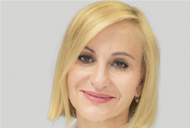 Lek. dent. Monika Stachowicz z Centrum Leczenia i Profilaktyki Paradontozy Periodent w Warszawie (foto: Periodent) Alignery coraz śmielej wchodzą na rynek