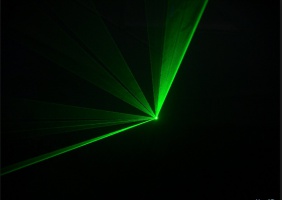 Naukowcy znajdują coraz więcej zastosowań laserów w stomatologii (fot. wikipedia) Ortodoncja: laser miękki pomaga w leczeniu stłoczenia zębów
