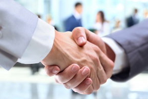 Eurodental sprzedawany (foto: Fotolia/PIWP) Euroinvestment na ścieżce sprzedaży CS Eurodental