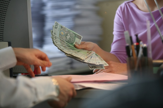 Pieniądze na środki trwałe w gabinecie stomatologicznym (foto: Fotolia/PTWP) Dentystkom chcą finansować wyposażenie gabinetów