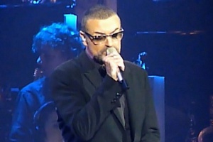 George Michael 2011 r. (źródło: Wikipedia) George Michael troszczył się o zęby dzieci w Afryce