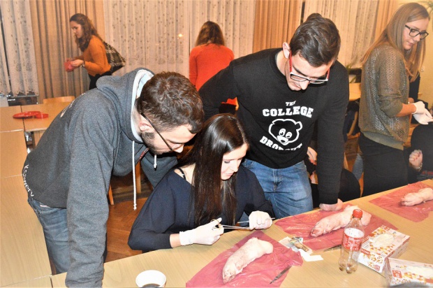 „Studenci StuDENTom” (foto: PTSS Gdańsk) Szkolenia „Studenci StuDENTom” nabierają wiatru w żagle