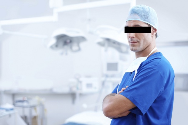 Leczenie stomatologiczne z zawieszonym pwz (foto: pixabay) Dentysta z zawieszonym pwz - wyjątkowo aktywny zawodowo
