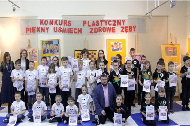 Laureaci konkursu Zamość 2017 „Piękny uśmiech zdrowe zęby” (źródło: FB) Zamość 2017: „Piękny uśmiech zdrowe zęby”