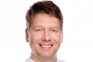Przemysław Stankowski: Stankowscy & Białach Stomatologia w Poznaniu Mądrze postępować z zębami mądrości
