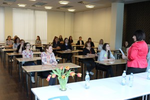 Finał olimpiady - egzamin teoretyczny (foto: archiwum) Mistrzynią olimpijską Izabela Dudicz, słuchaczka TEB Edukacja w Białymstoku