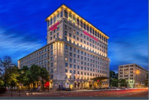 Miejsce Konferencji Okrągłego Stołu Nałęczów – Warszawa (źródło: Mercure Warszawa Grand) Okrągły Stół: wszystko co dotyczy kształcenia lekarzy dentystów