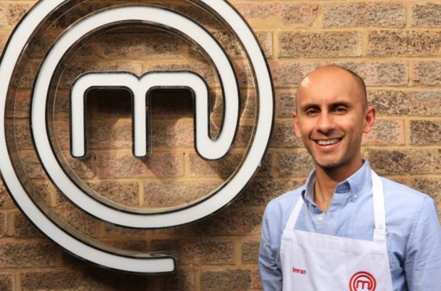 Walijski dentysta Imran Nathoo występuje w programie telewizyjnym MasterChef Najlepszy dentysta wśród kucharzy i najlepszy kucharz wśród dentystów