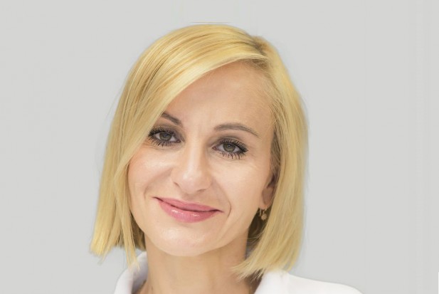 lek. dent. Monika Stachowicz z Centrum Leczenia i Profilaktyki Paradontozy Periodent w Warszawie Dentysta nie onkolog, ale może zrobić wiele dobrego