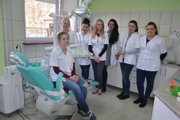 Medyczne Studium Zawodowe w Puławach: pracownia stomatologiczna W Puławach wyszkolą techników dentystycznych