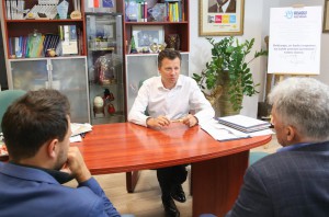 Marek Michalak Rzecznik Praw Dziecka o problemach stomatologii dziecięcej z infoDENT24.pl i CEDENews fot. Piotr Molęcki/BRPD Rzecznik Praw Dziecka: o pomysłach na zdrowy uśmiech dzieci więcej mówimy, ale mniej je znamy