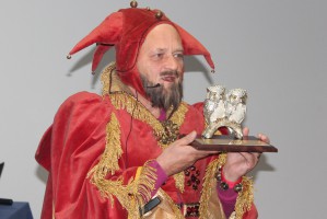 dr n. med. Lesław Jacek Pypeć, wita gości ŁSS Mądre VIII Łódzkie Spotkania Stomatologiczne