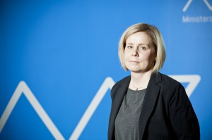 Józefa Szczurek-Żelazko, sekretarz stanu w Ministerstwie Zdrowia (foto: Fotolia/PTWP) Opieka stomatologiczna nad dziećmi i młodzieżą: ma być dobrze!