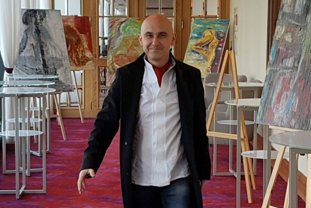 Krzysztof Konopka: dentysta - orapista (źródło: FB) Dentysta - orapista