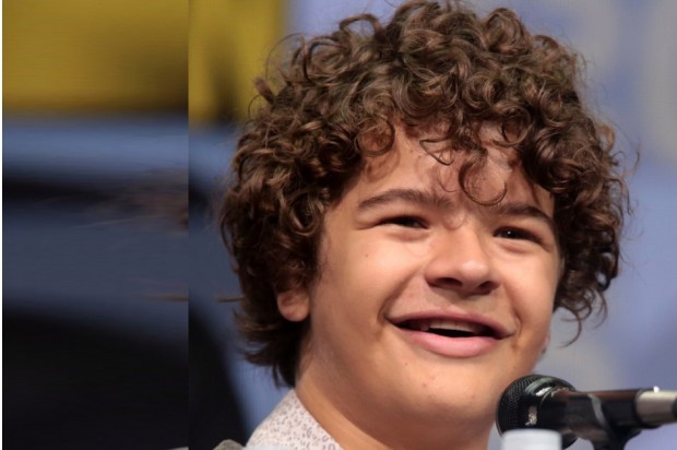 Gaten Matarazzo Gaten Matarazzo cierpi na dysplazję obojczykowo – czaszkową