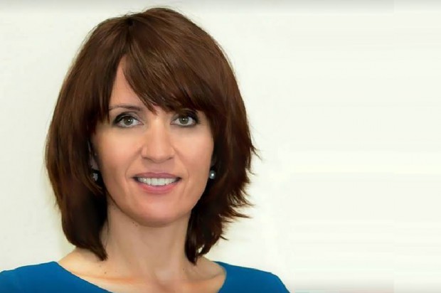 Posłanka Anna Maria Białkowska (źródło: FB) Posłanka upomina się o wyższe limity przyjęć na kierunek lekarsko - dentystyczny!