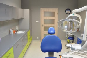 Stomatologia w Szpitalu MSWiA w Łodzi MSWiA w Łodzi zamawia techniki dentystyczne