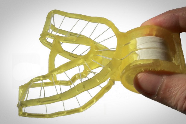 Nić dentystyczna 3D Kto sobie kupi nić dentystyczną 3D?