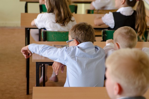 Lubań: dzieci pod nadzorem dentystów (foto: pixabay) Kolejny program zapobiegania próchnicy wśród dzieci ocenia AOTMiT