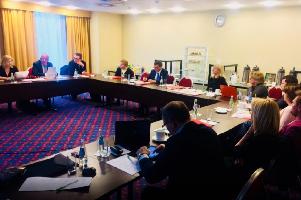 Debata nad 2. Kongresem Unii Stomatologii Polskiej (foto: CEDE NEws) Kongres Unii Stomatologii Polskiej jest dla … dentystów