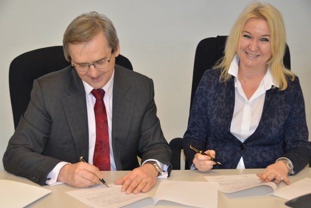 Prezydent PTS Marzena Dominiak i prezes NRL Maciej Hamankiewicz (foto: Katarzyna Strzałkowska NIL) Będzie bliska współpraca PTS – NIL