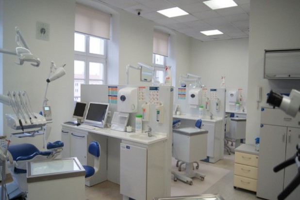 CM UJ - stomatologia po modernizacji (źródło: CM UJ ) UJ CM – stomatologia jak nowa