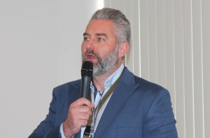 dr n. med. Bartosz Pawlikowski Nie wszystkie zabiegi medycyny estetycznej dla kosmetyczek