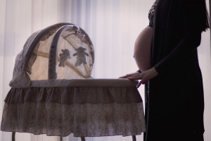 Przy trójce dzieci stan zdrowia jamy ustnej kobiety pogarsza się (fot. pixabay) Naukowcy: zasada jedna ciąża - jeden ząb nie pozbawiona sensu