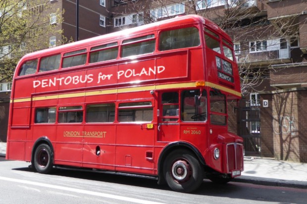 Dentobus for Poland MZ idzie za ciosem kolejne dentobusy przyjadą z … Londynu