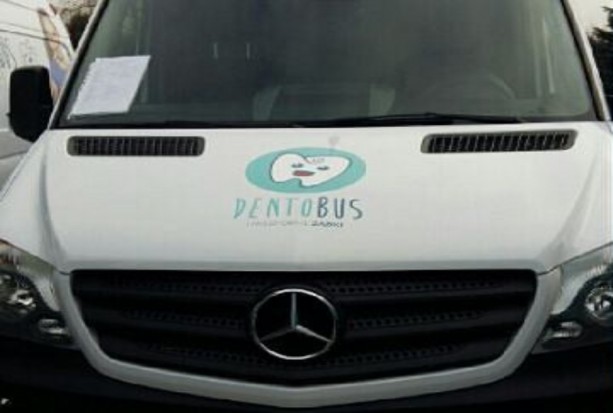 Dentobus już na lubuskich drogach (fot. Ministerstwo Zdrowia) Lubuskie: dentobus przez tydzień w jednej szkole