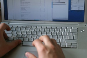 Lekarza dentystę może zastąpić asystentka przy wystawianiu zwolnienia (fot. pixabay) Dentysta już nie musi wystawiać zwolnień