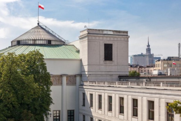 W Sejmie o opiece stomatologicznej (foto: Sejm) NRL o stomatologii podczas Sejmowej Komisji Zdrowia
