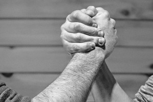 Siłowanie się w sprawach separatorów amalgamatu (foto: pixabay) Jeszcze jedna potyczka w sprawie separatorów amalgamatu