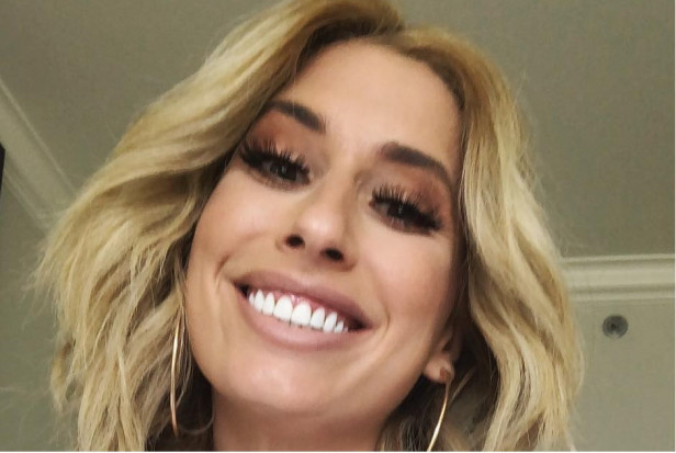 Stacey Soloman (fot. Instagram) Brytyjska gwiazdka narzeka na licówki