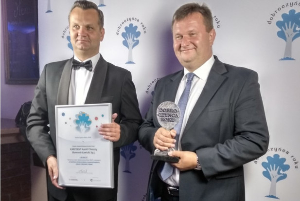 Z nagrodą Gabinety stomatologiczne Karedent z tytułem „Dobroczyńca Roku 2018”