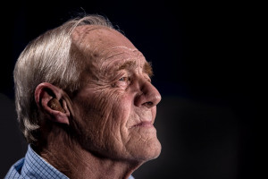 Badanie stanu jamy ustnej seniorów (foto: unplash) Program badawczy nad stanem zdrowia jamy ustnej seniorów