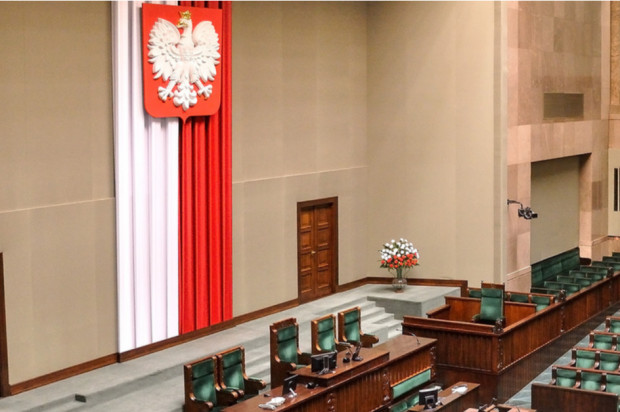 Posłowie zaniepokojeni stanem stomatologii (foto: fickr) Posłowie: źle się dzieje w prywatnych gabinetach stomatologicznych