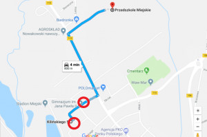 Bliskie spotkania dentystów w terenie (źródło: Google Maps) Dentobusy: dobrego nigdy za wiele, ale bez przesady