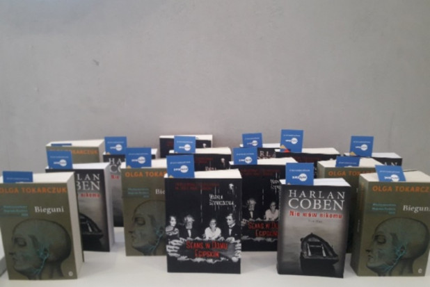 Książki na dentofobię (foto: Periodent) Książką w dentofobię!