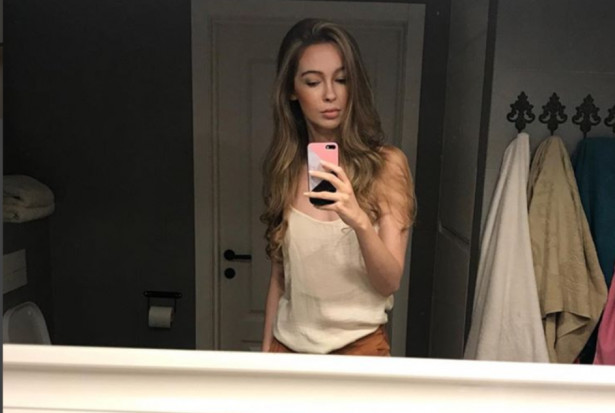 Dentystka oczywiście może być modelką, modelką dentystką - nie zawsze (foto: Instagram) O dentystce: lepiej być piękną, młodą i …