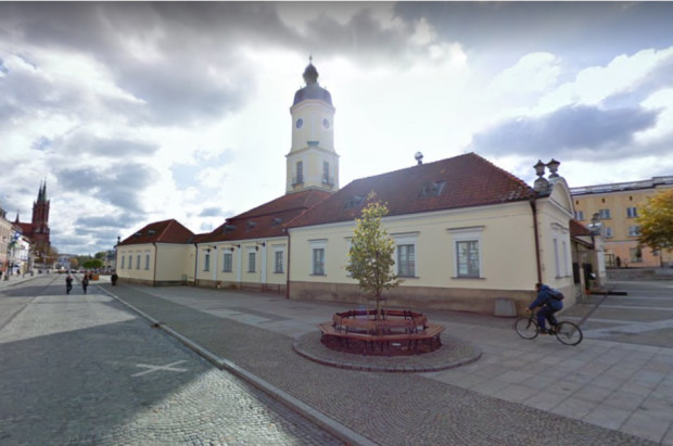 Podlaskie: dentobus połowę czasu w sierpniu spędzi w Białymstoku (foto: pixabay) Białystok czeka na dentobus