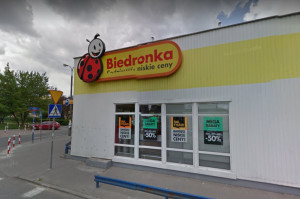 Biedronka apeluje: „Myj zęby na piątkę” (źródło: Google Maps) „Myj zęby na piątkę” - nawołuje Biedronka