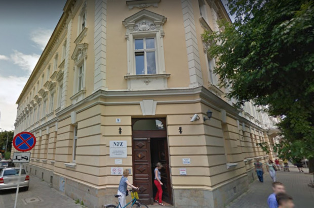 Siedziba NFZ w Rzeszowie (źródło: Google Maps) Stomatologia: Podkarpacki OW NFZ ogłasza konkurs ofert