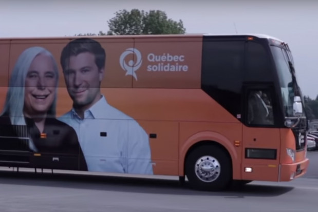 Autobus wyborczy Québec Solidaire Stomatologia motorem przedwyborczych obietnic