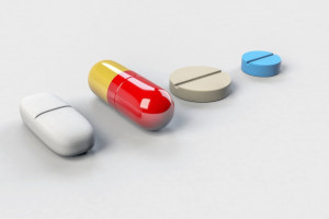 Antybiotykoterapia w leczniu kanałowym zęba (foto: pixabay) Zapalenia opon mózgowych a leczenie kanałowe