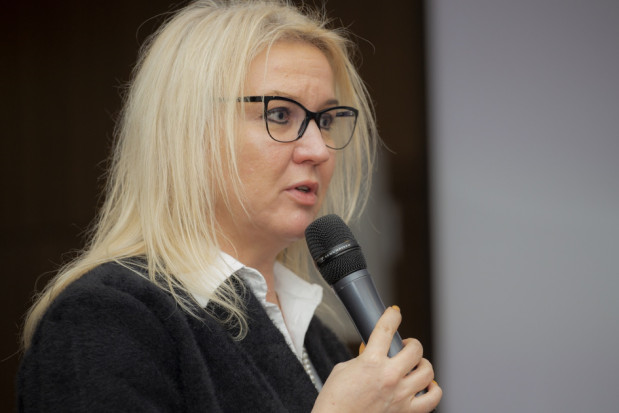 Prof. Marzena Dominiak, prezydent PTS (foto: Archiwum) PTS z zakasanymi rękawami
