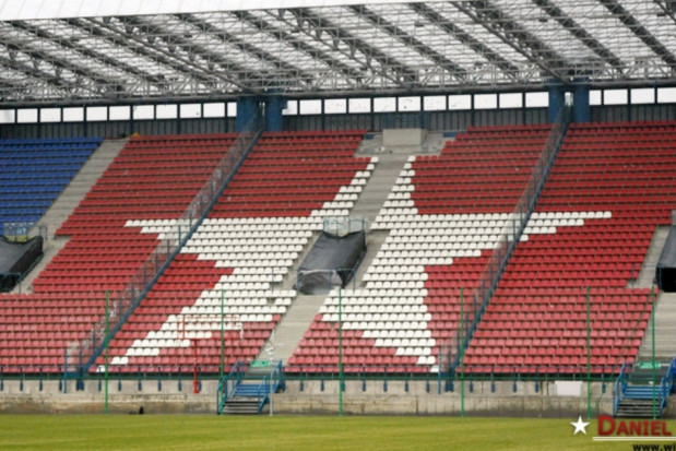Wisła Kraków z wątkiem stomatologicznym Wątek stomatologiczny w Wiśle Kraków