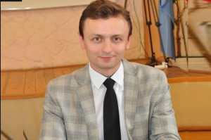 Michał Walendzik, radny Rady Miejskiej Starachowic (źródło: FB) Stomatologia w szkołach „wishful thinking”