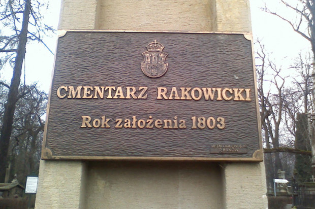 Cmentarz Rakowicki (foto: pixabay) Zmarła dentystka Alina Angelusowa, córka płk. Władysława Belina-Prażmowskiego