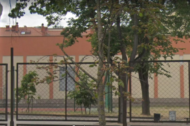 Areszt Śledczy w Wejherowie (źródło: Google Maps) Podmioty z Gdyni i Rumi będą leczyć zęby aresztantom w Wejherowie